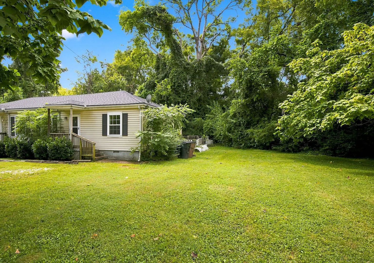 2 Bed 1 Bath Duplex | East Nashville — Photo 4