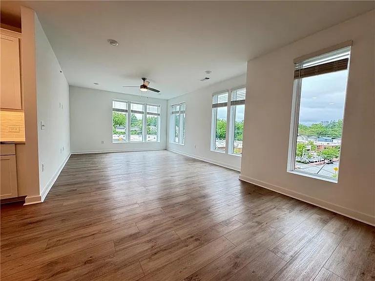 371 Grant Cir #1844 — Photo 5