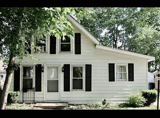 407 W Washington St, Morris, IL 60450