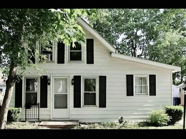 407 W Washington St, Morris, IL 60450