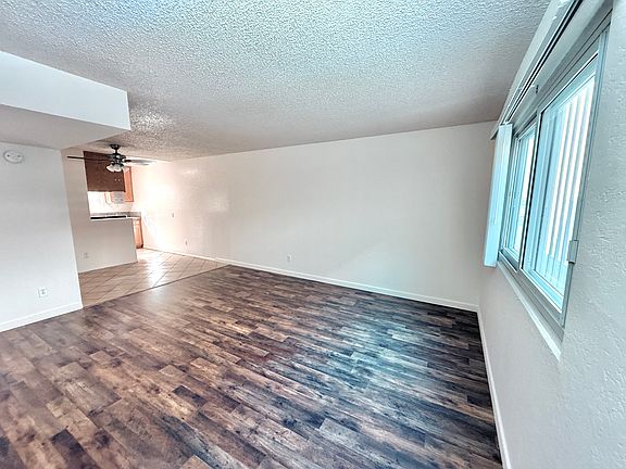 5th image of 11809 Hart St APT 4