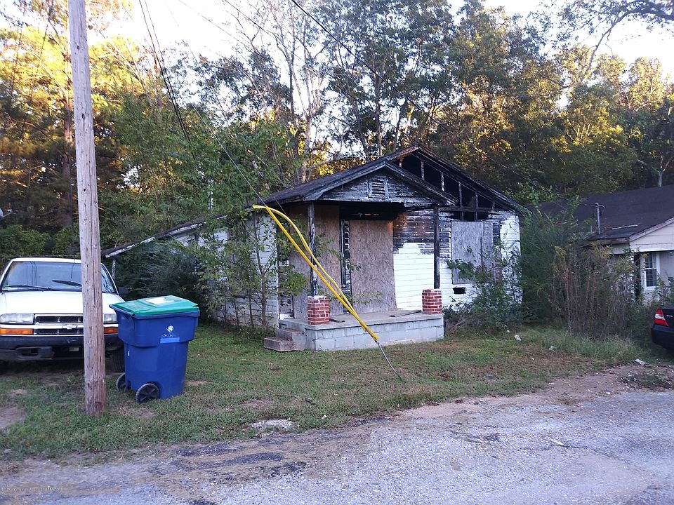 2nd image of 1 Jeanette St