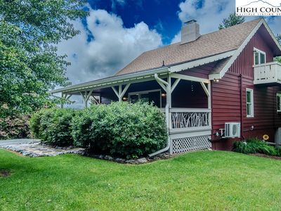 193 Grovers Knob, Blowing Rock, NC, 28605