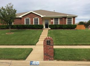 104 Boca Raton Way, Lancaster, TX 75146