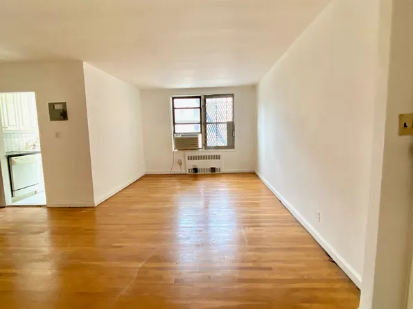 2280 Burnett Street image 1 of 6