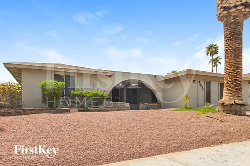4071 Oakhill Ave Photo 1