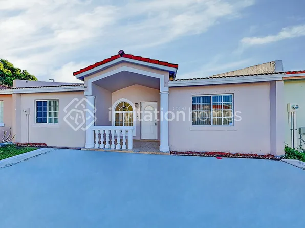 17241 NW 74th Ave, Hialeah, FL 33015