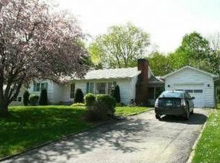 417 Chestnut St, Hurley, NY 12443