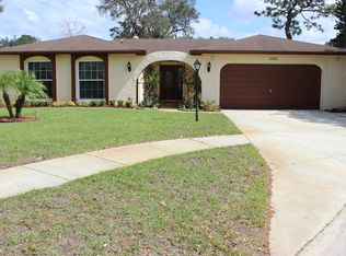 10926 Water Oak Dr, Port Richey, FL 34668