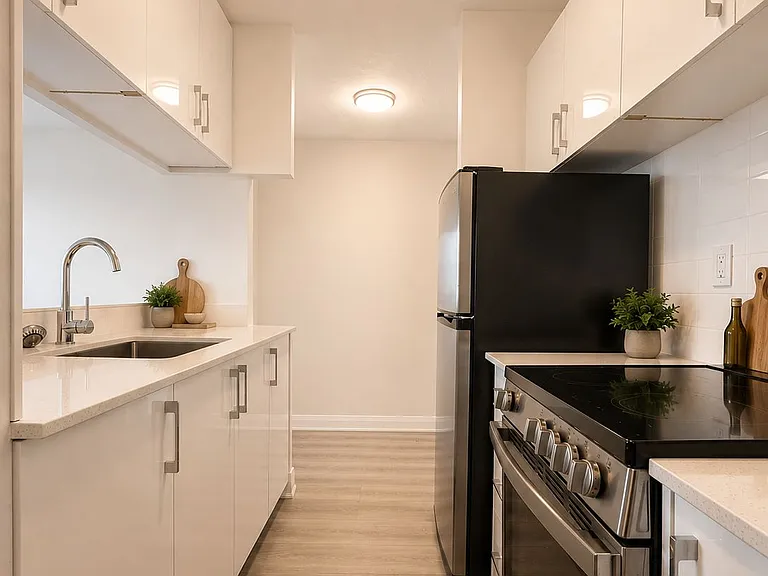 324 Cambridge St N #435 — Photo 3
