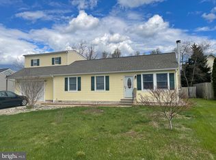 318 N School St, Greensboro, MD 21639