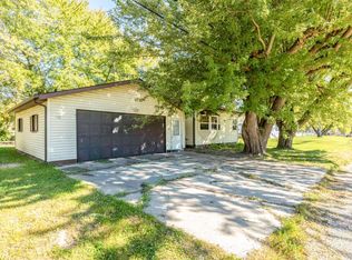 7271 Yale Rd, Lexington, MI 48450