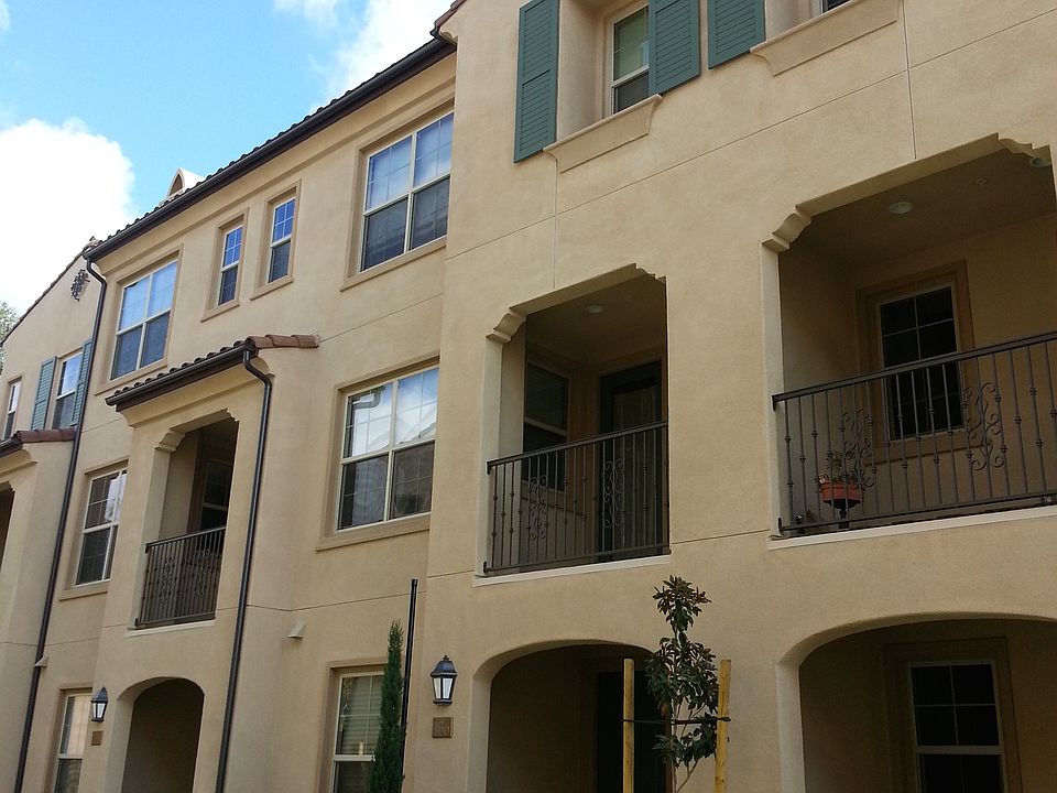 Brand new Condo