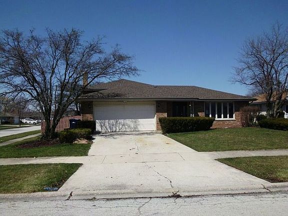 2nd image of 7860 Sycamore Dr