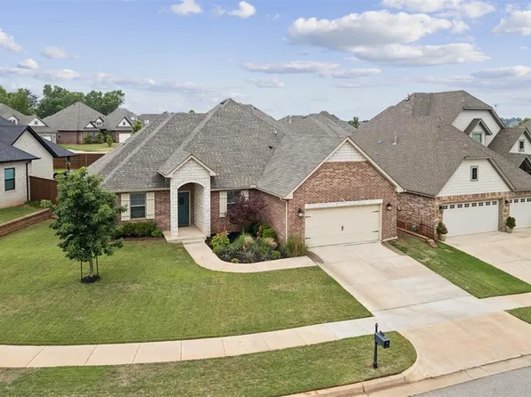 712 NW 192nd Ter, Edmond, OK 73012