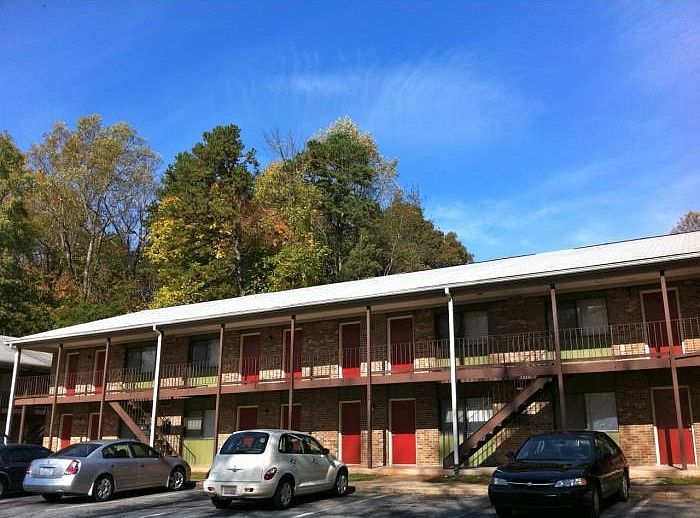2nd image of 2053 Bethabara Rd APT 52