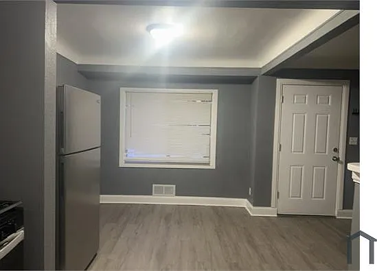 5553 Drexel St — Photo 13