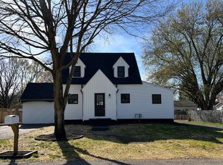 732 Patrick Rd, Springfield, OH 45503