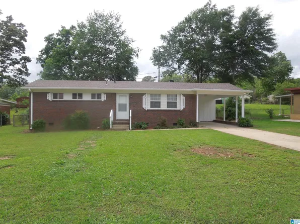 828 Westfield Dr, Fairfield, AL 35064