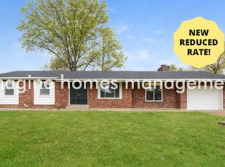 5365 Butler Hill Estates Dr, Saint Louis, MO 63128