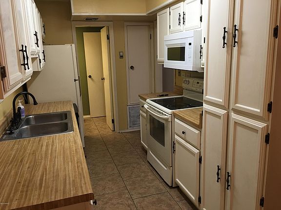 4th image of 200 Lodge Dr APT 506