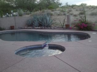 13733 N Carlynn Cliff Dr, Oro Valley, AZ 85755