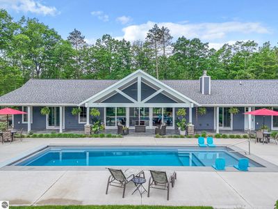 586 Starflower Ln, Traverse City, MI, 49696