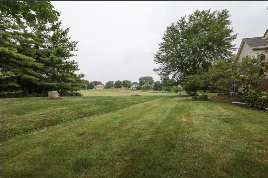 2372 County Farm Ln — Photo 2