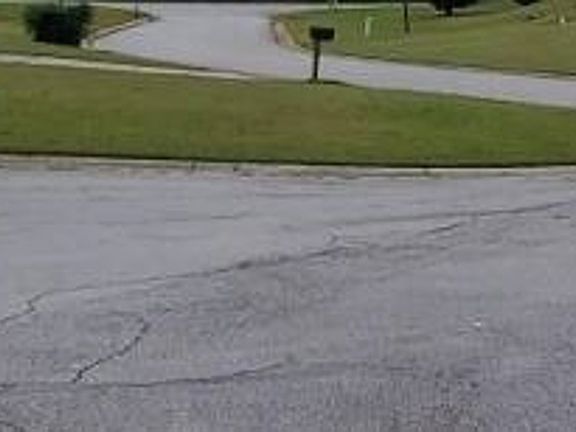 Exterior Neighborhood (street photo)