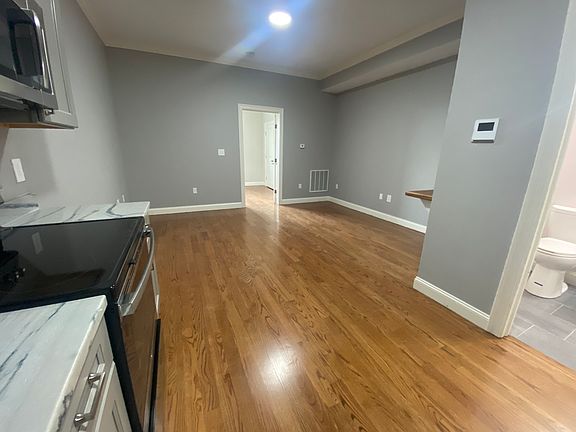 4th image of 120 Tremont St #314