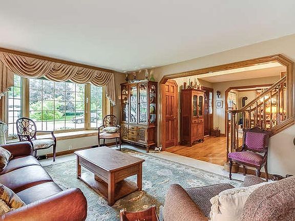 1266 40th Ave Kenosha WI 53144-small-004