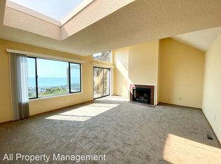 286 Beachview Ave APT 32, Pacifica, CA 94044