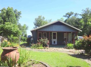 307 Prairie Creek Rd, Mena, AR 71953