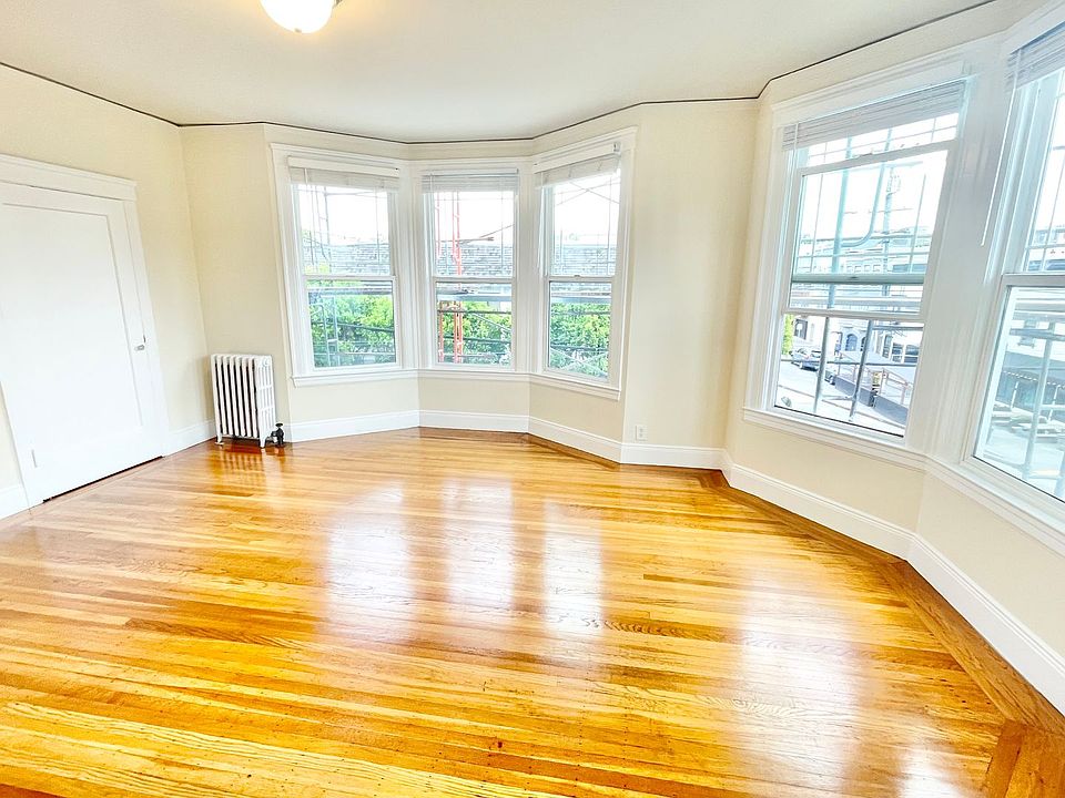 1st image of 2206 Greenwich St APT 205