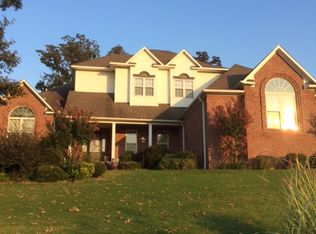 809 Rolling Forest Dr, Jonesboro, AR 72404