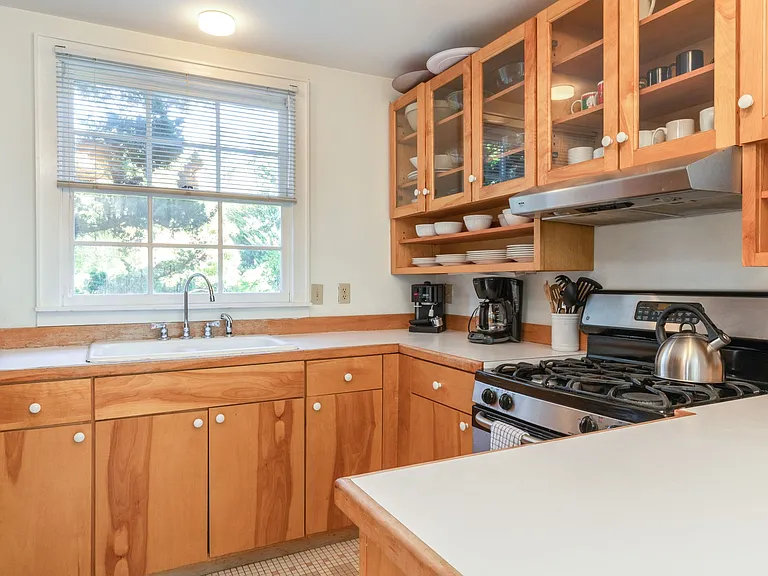 143 Millstone Rd — Photo 7