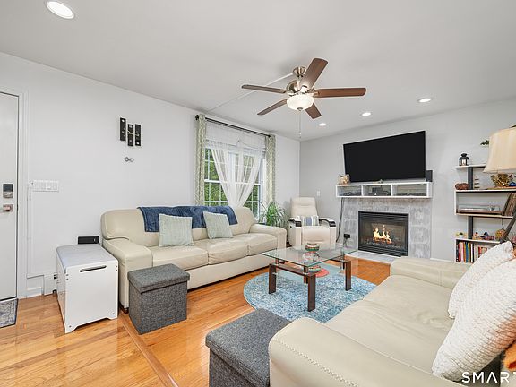 4th image of 14 Lincoln Street