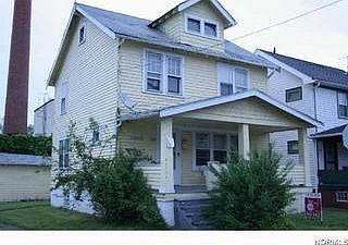 1st image of 1190 E 147th St