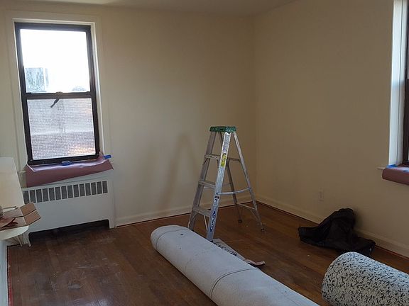 4th image of 75-20 113th St APT 4G