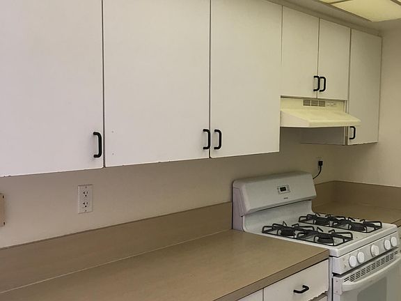 3rd image of 11950 NE 2nd Ave #109
