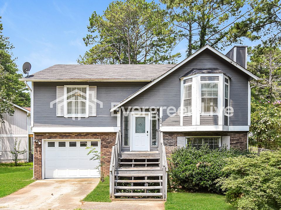 1st image of 668 Alex Way SW