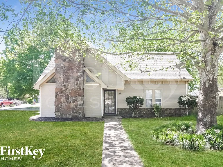 5979 Rosewind Cir W — Photo 1