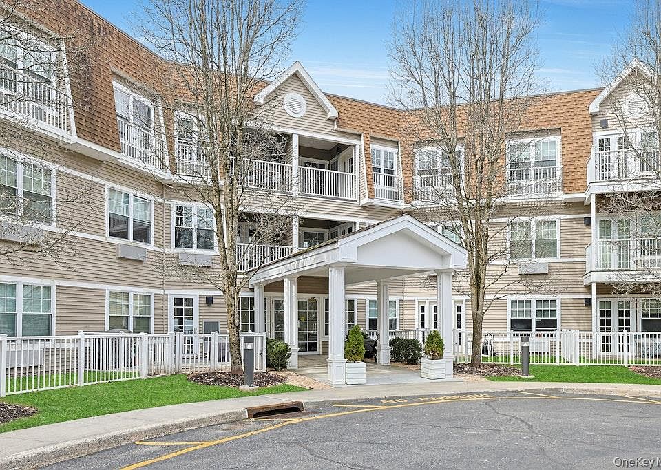 1st image of 312 Sutton Drive #312