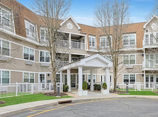 105 Sutton Drive #105, Mount Kisco, NY