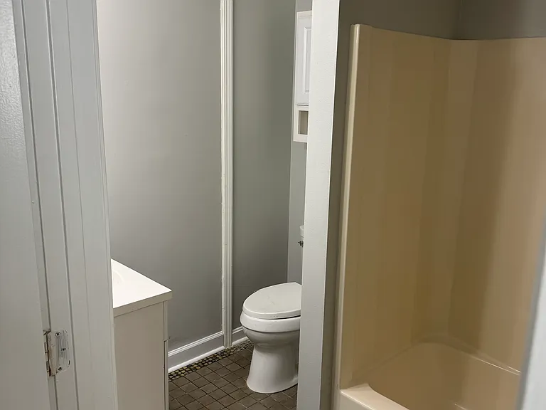 639 Harrison Ave — Photo 14
