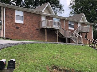5227 Hickory Woods Ln APT C, Hixson, TN 37343