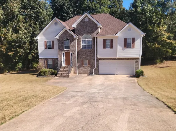 20 Pebble Point, Covington, GA 30016