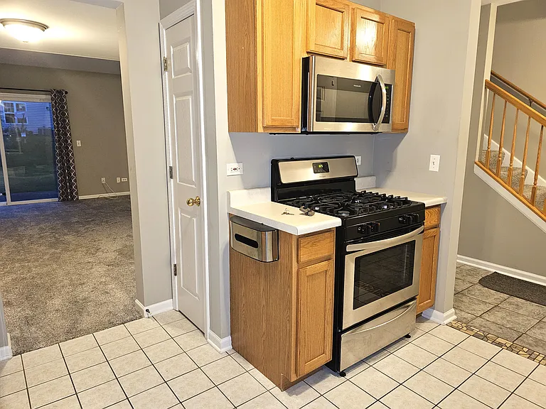 1225 N Village Dr — Photo 11