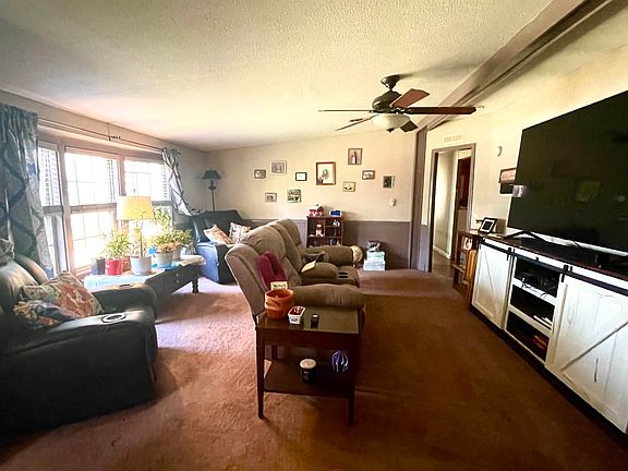4th image of 4560 Pasture Ln