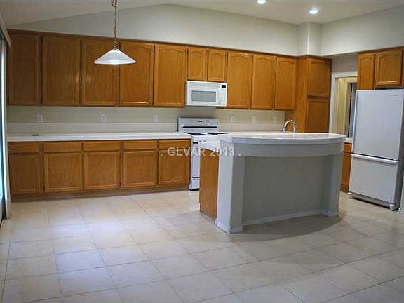 5th image of 9610 Teton Vista Ave